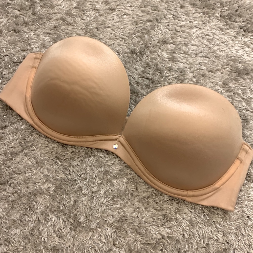 VS strapless bra